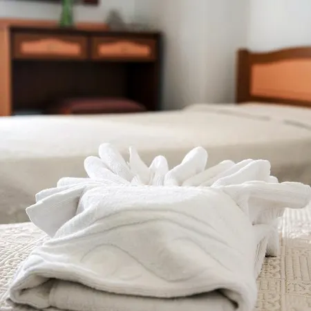 Contaratos Lettings 2 Livadi (Kythira)