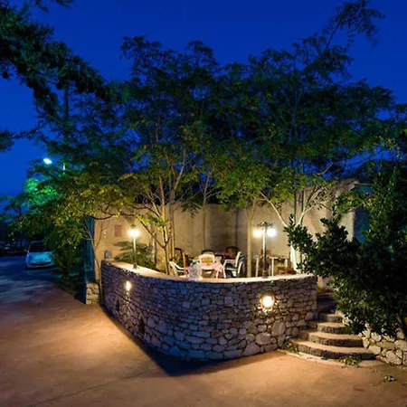 Contaratos Lettings 2 * Livadi (Kythira)
